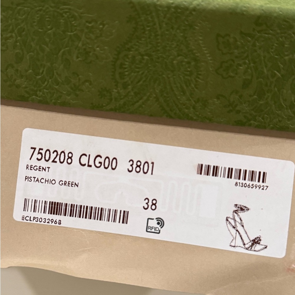 Gucci Leather heels pistachio green. - Picture 12 of 15